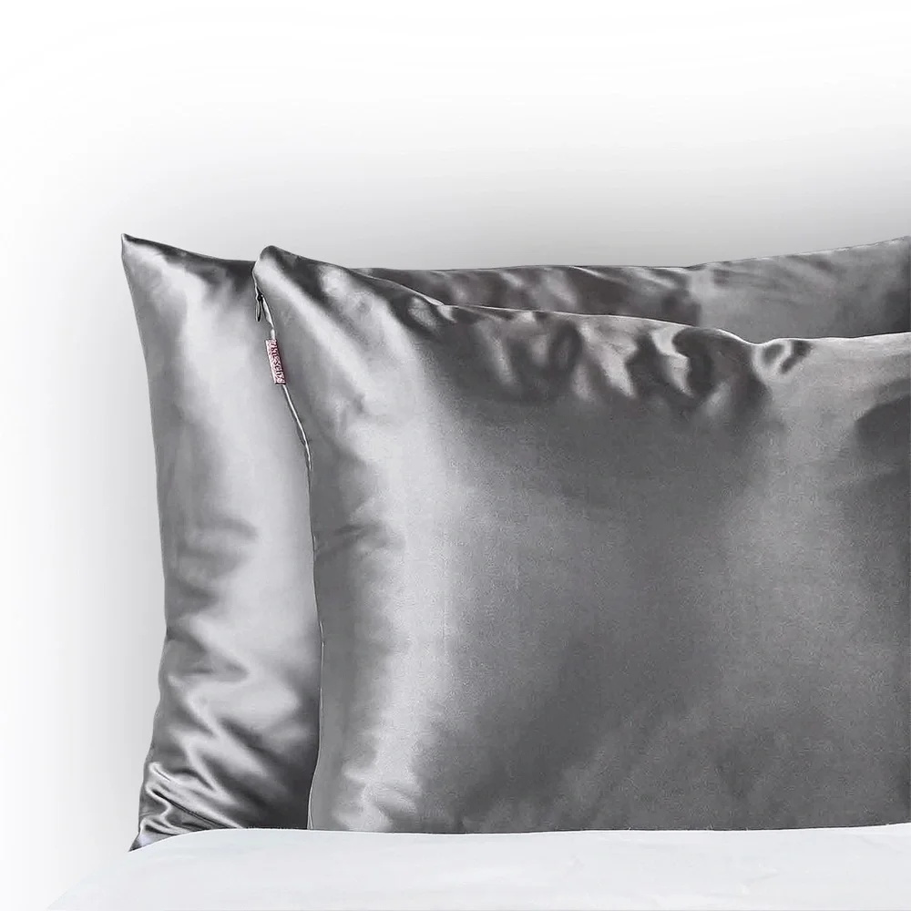 NWOT KITSCH Satin Pillowcase in pewter